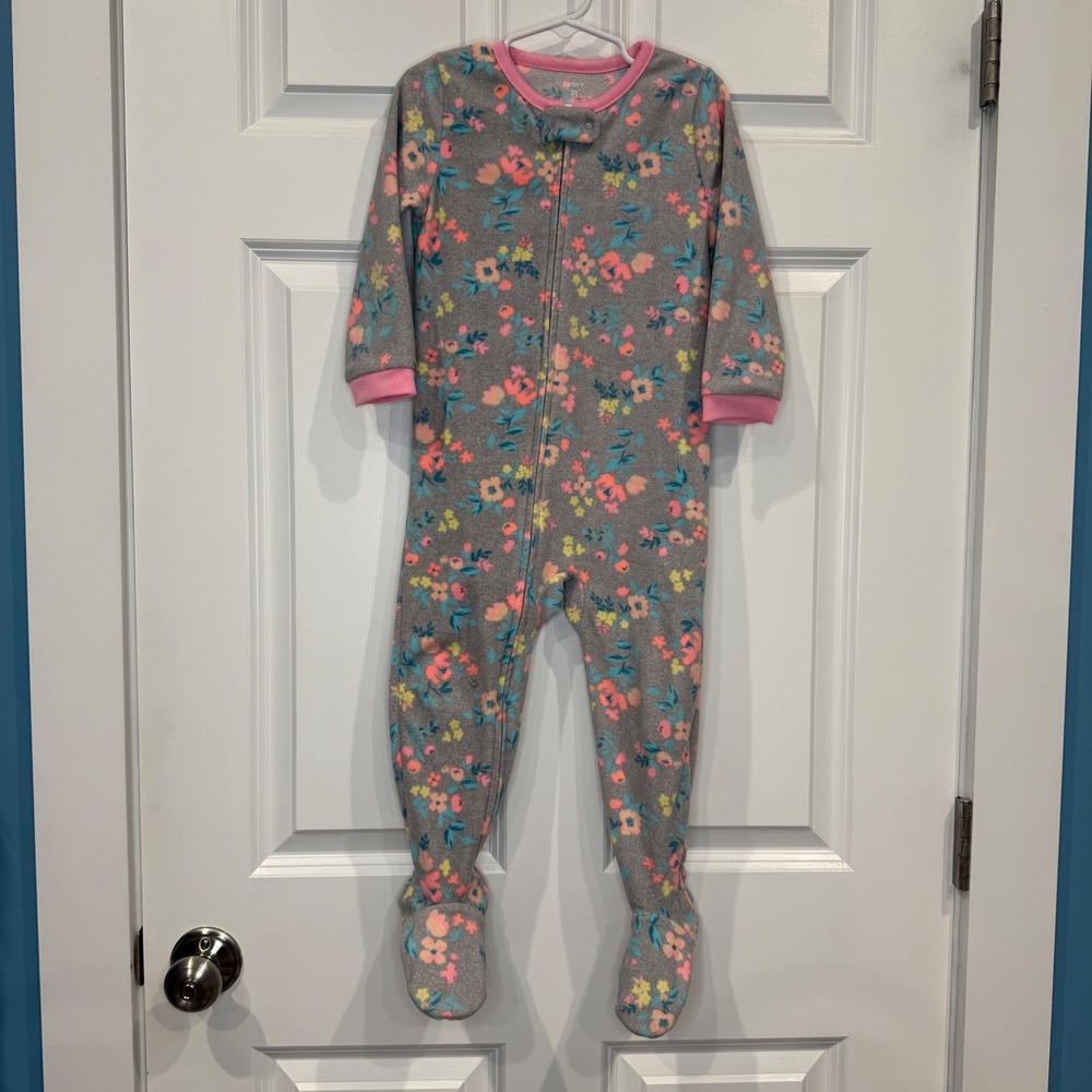 Carters Gray Floral Fleece Footed Pajamas Sleepers Size 3T‎ Toddler Girls